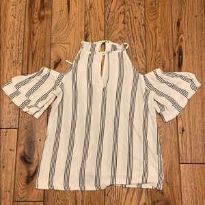 American eagle off the shoulder top